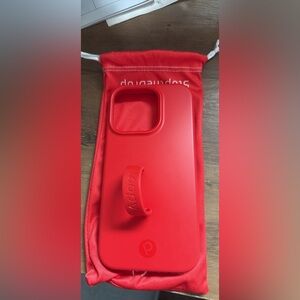 Loopy iPhone 15 Pro case with bag